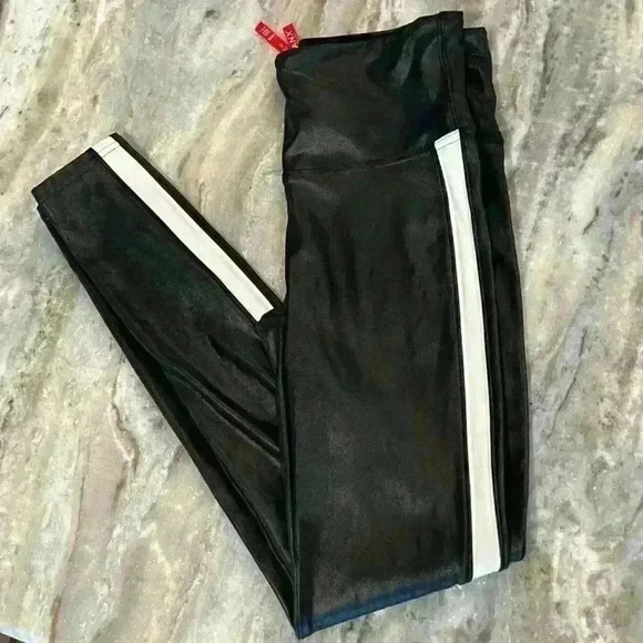 Women’s SPANX faux leather black / white stripe leggings- Size Medium - Picture 6 of 13